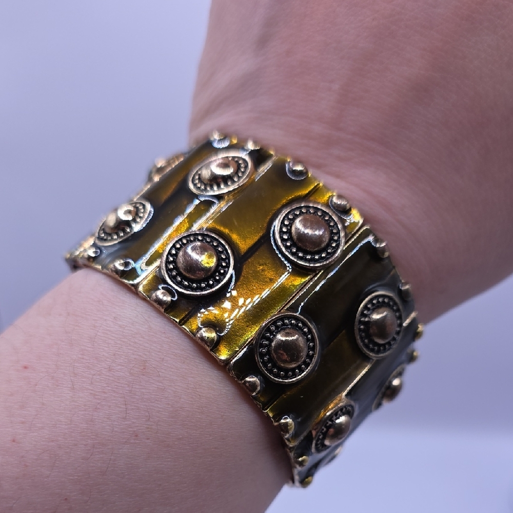 Vintage Enamel Bronzetone Strech Bracelet